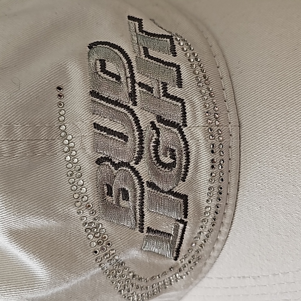 Bud light hat - Picture 2 of 4